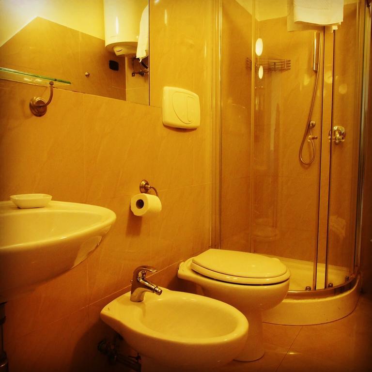 Bed and Breakfast Svevaus Барі Екстер'єр фото