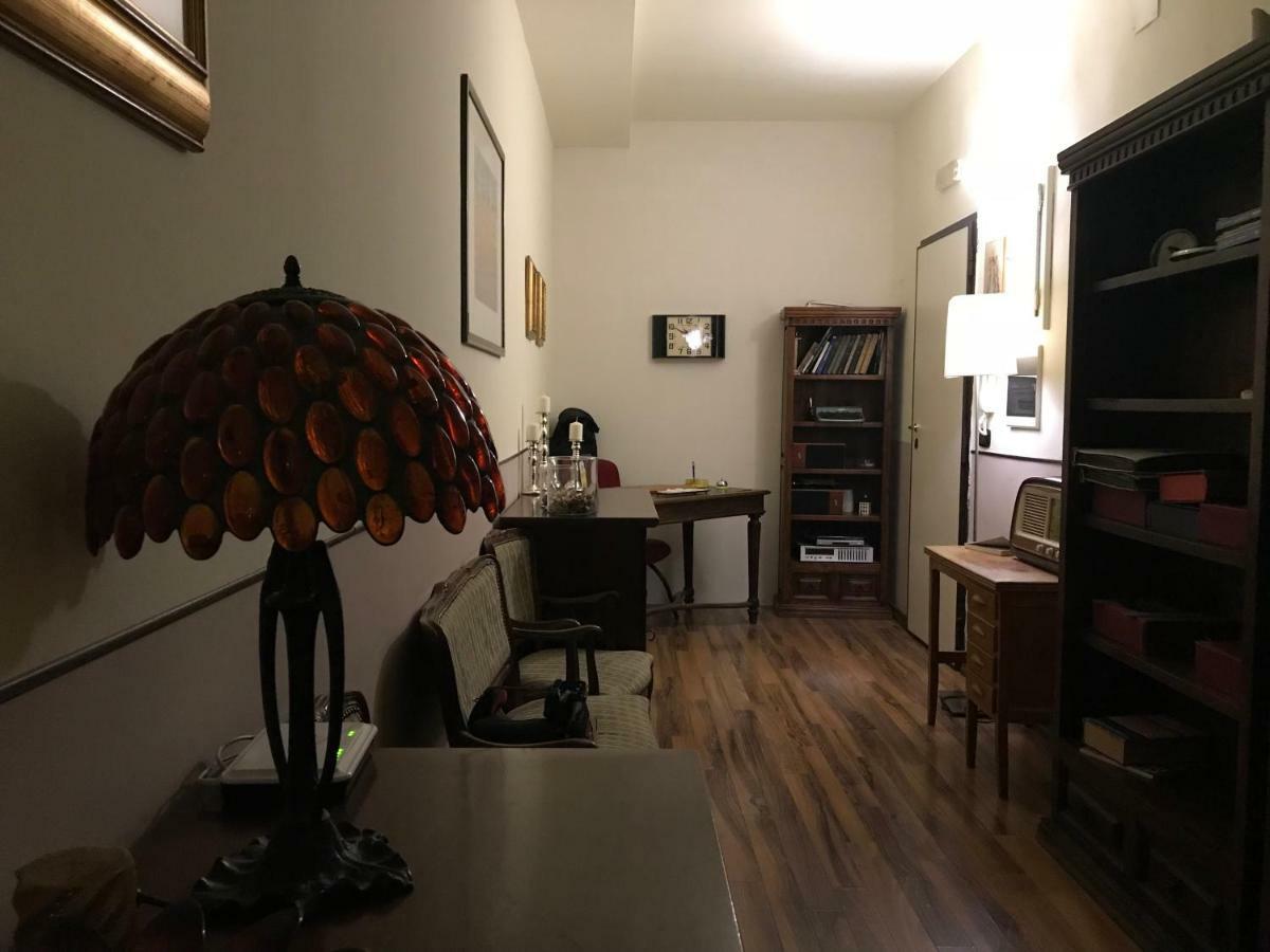 Bed and Breakfast Svevaus Барі Екстер'єр фото